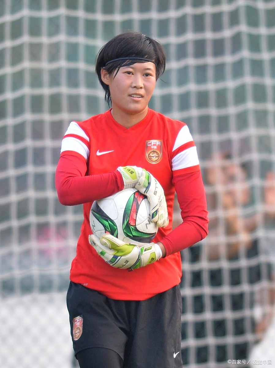 包含拉齐奥训练开放日,国际比赛日绝杀压哨引欢呼,亚冠在即,数据趋势出现新变化的词条 包含拉齐奥训练开放日,国际比赛日绝杀压哨引欢呼,亚冠在即,数据趋势出现新变化的词条