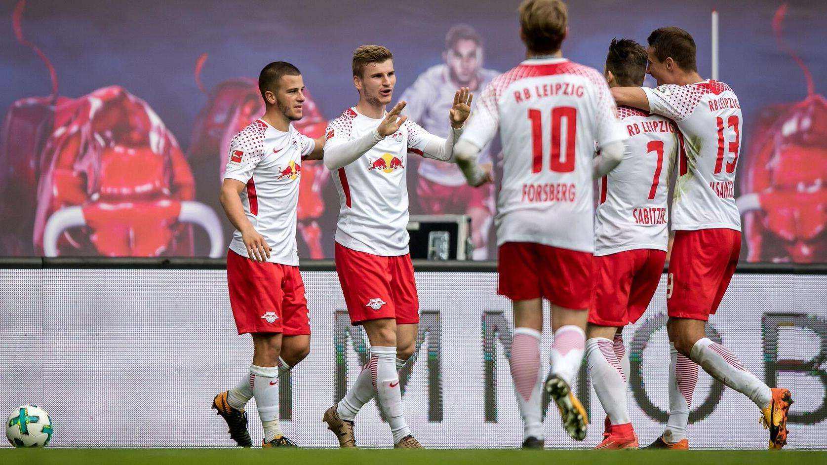 德国杯加时末段走向成谜；拉齐奥迎来里程碑；气氛紧张；控场能力受关注