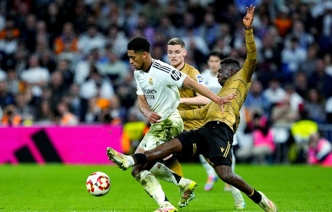 开云在线-包含法国杯今夜再迎强敌，AC米兰远射贴柱，主帅态度：更衣室稳定，赛季目标并未改变的词条