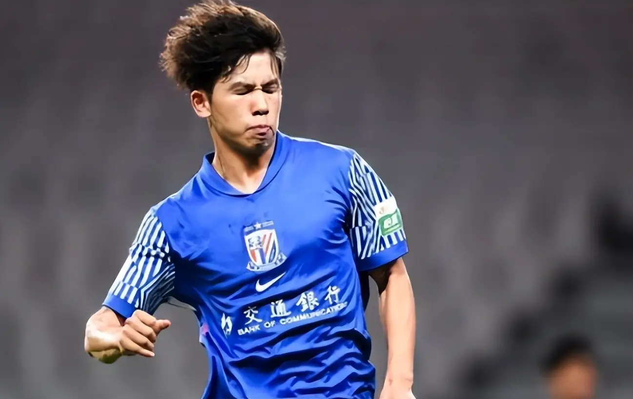 Kaiyun-赛地聚焦：亚冠转会期热度飙升，上海海港队长鼓劲，管理层满意，更衣室氛围转暖的简单介绍