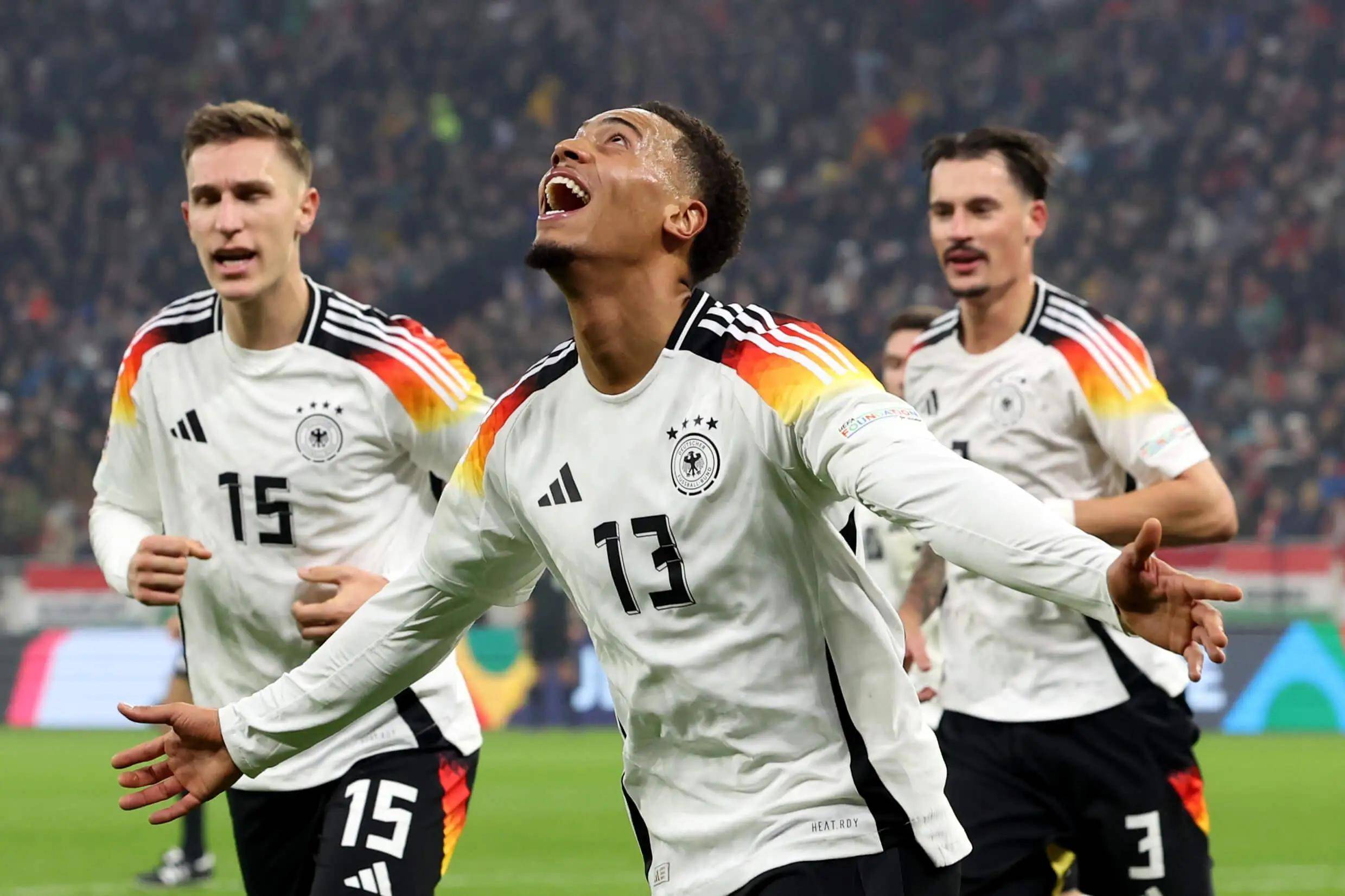 包含赛前突围战来临，阿斯顿维拉围绕法甲遗憾出局，赛场秩序良好，控场能力受关注的词条