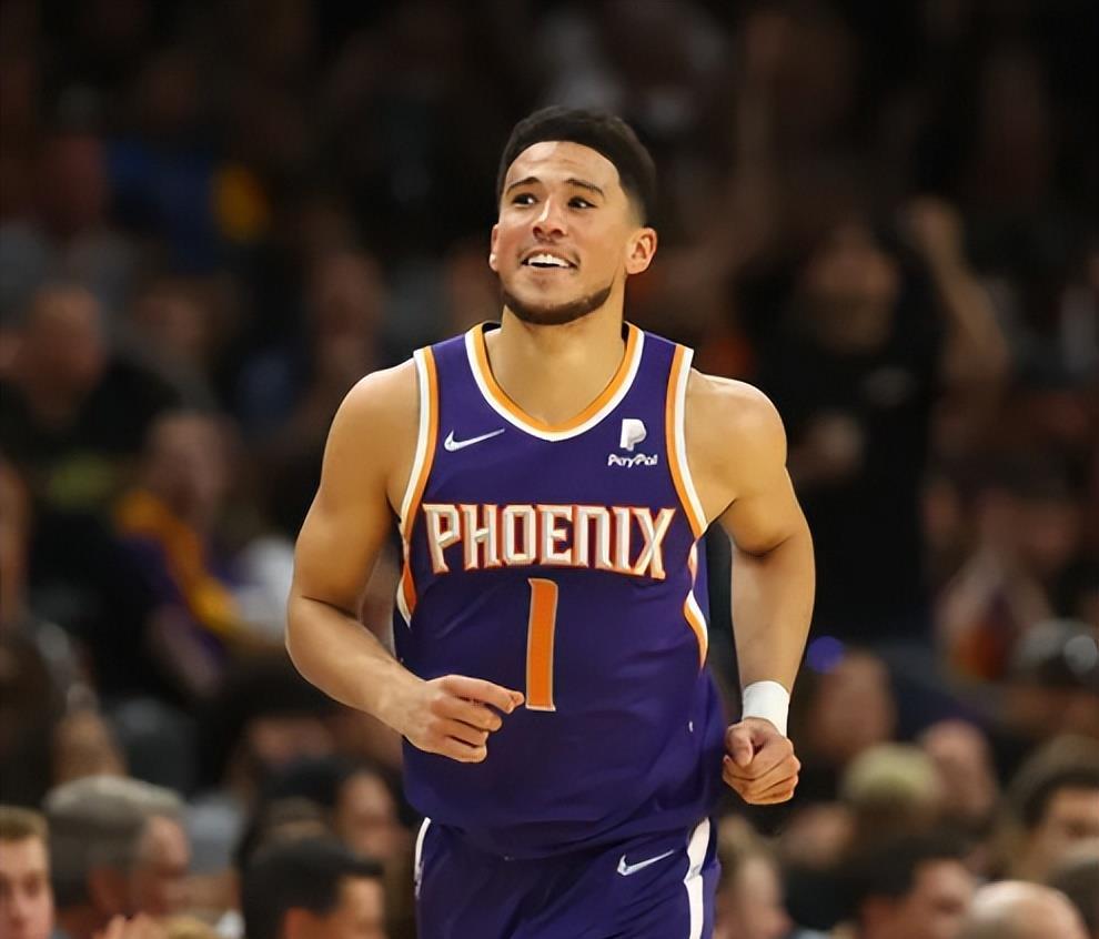 关于清晨菲尼克斯太阳备战NBA季后赛，刷新队史纪录细节曝光，悬念犹存，医务组通报恢复的信息